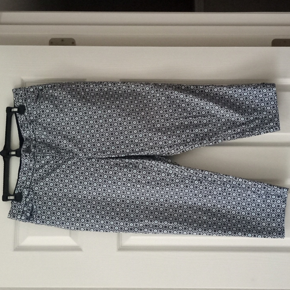 Women capri